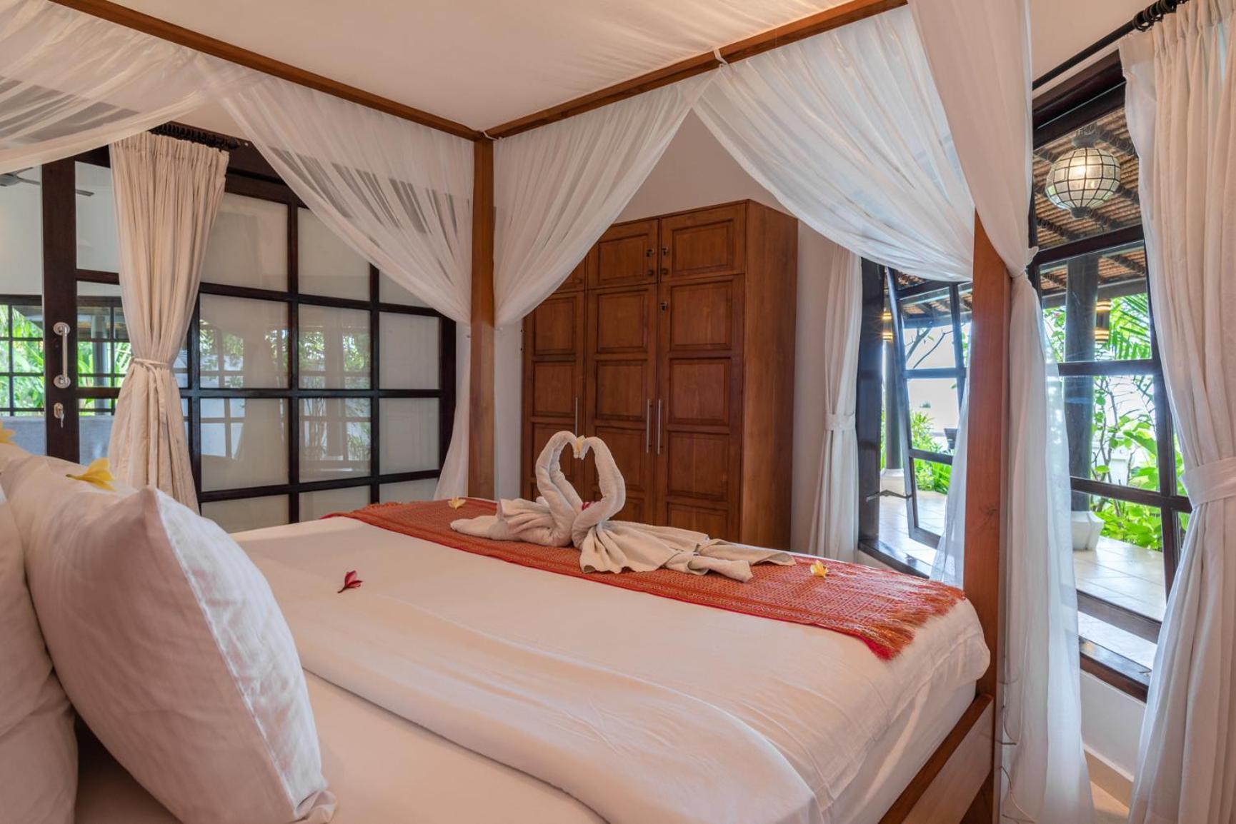 Gorgeous Beachfront Villa Lovina Banjar  Екстер'єр фото