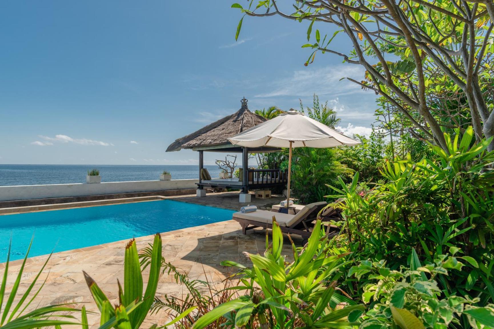 Gorgeous Beachfront Villa Lovina Banjar  Екстер'єр фото